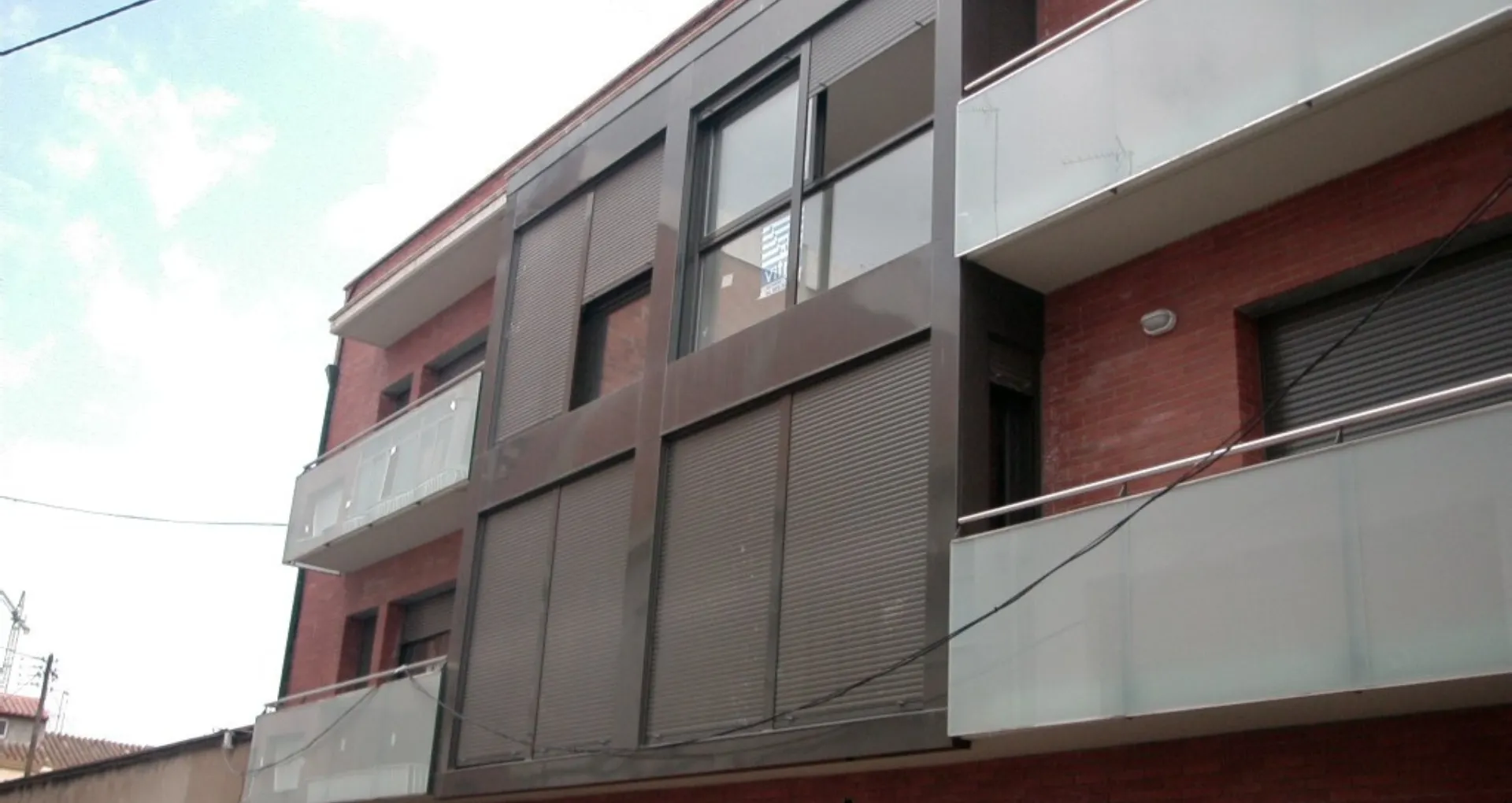 Edifici 10 habitatges a Malgrat de Mar 2003 Edifici 10 habitatges a Malgrat de Mar, estudi Prat & Simó