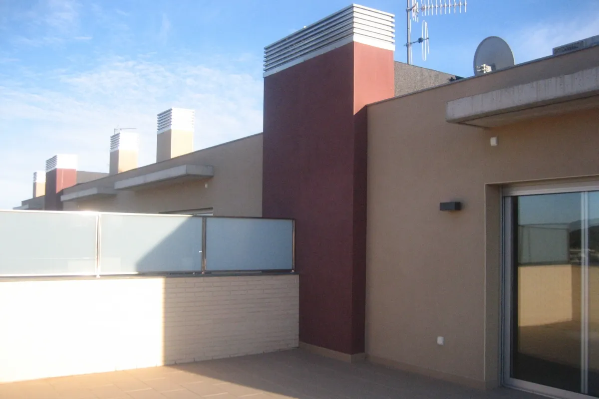 Edifici 12 habitatges a Palamos Edifici 12 habitatges a Palamós, estudi Prat & Simó