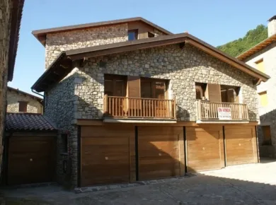 9 habitatges Setcases