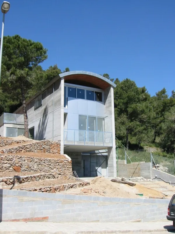 Habitatge unifamiliar a Vallirana Habitatge unifamiliar a Vallirana, estudi Prat & Simó