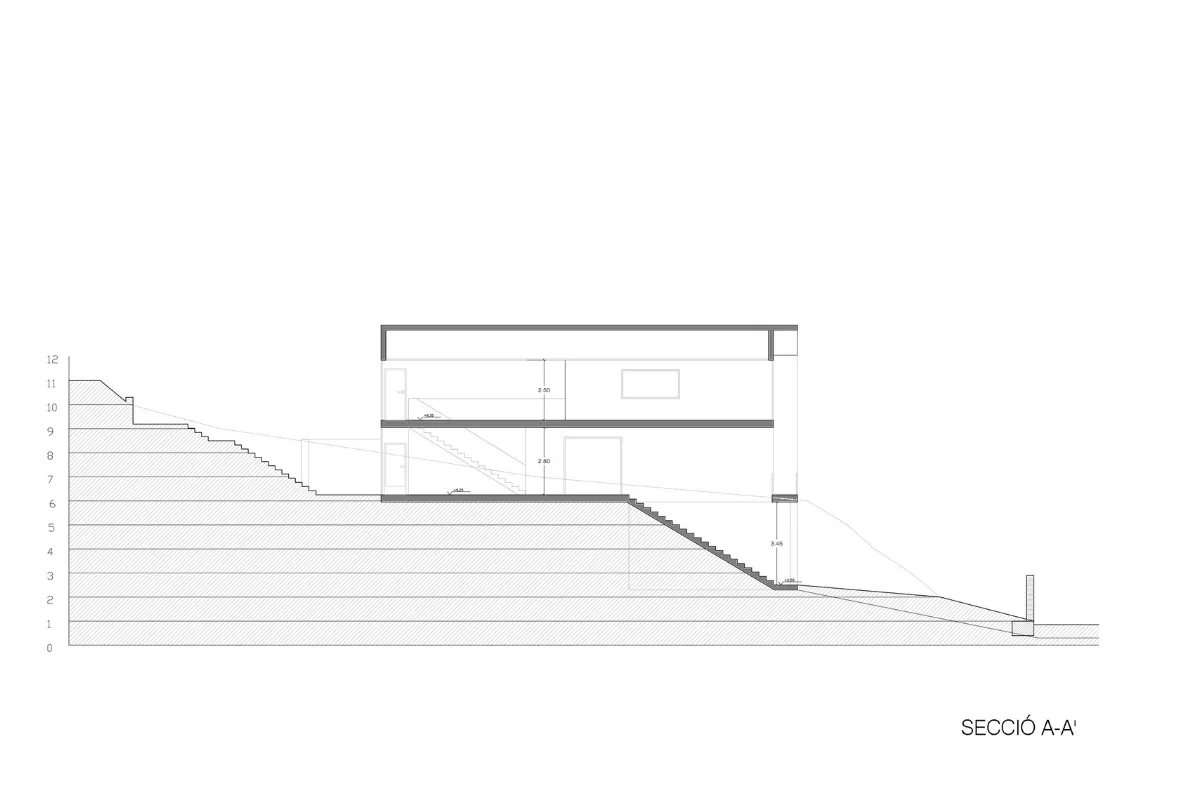 Habitatge unifamiliar a Vallirana, estudi Prat & Simó