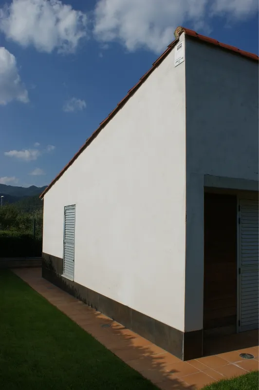 Habitatge unifamiliar Sant Joan de les Fonts Habitatge unifamiliar Sant Joan de les Fonts, estudi Prat & Simó