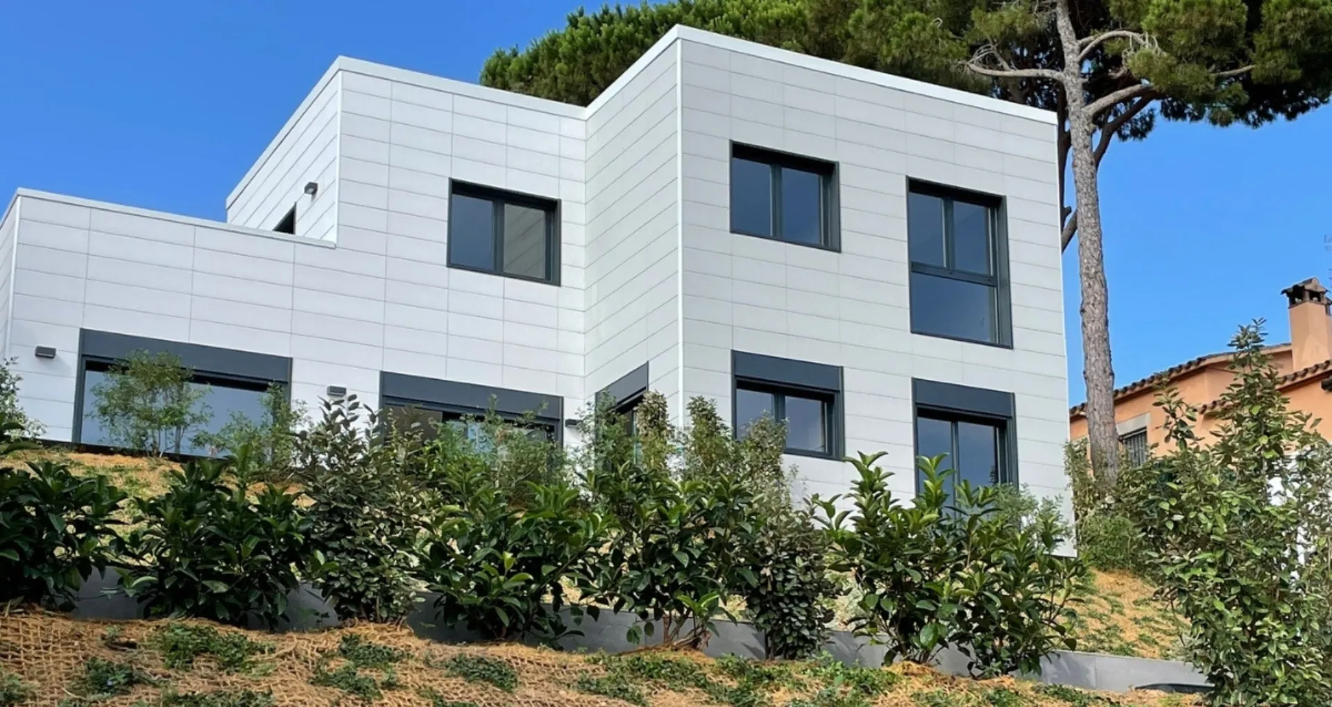 Habitatge unifamiliar a Calonge i Sant Antoni, estudi Prat & Simó