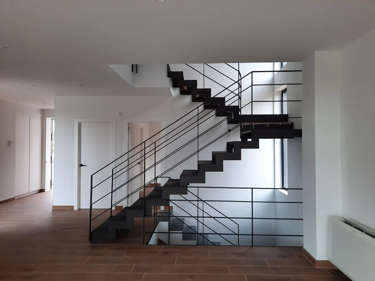 Habitatge unifamiliar a Costa Gallina Sant Andreu de Llavaneres Habitatge unifamiliar a Costa Gallina Sant Andreu de Llavaneres, estudi Prat & Simó