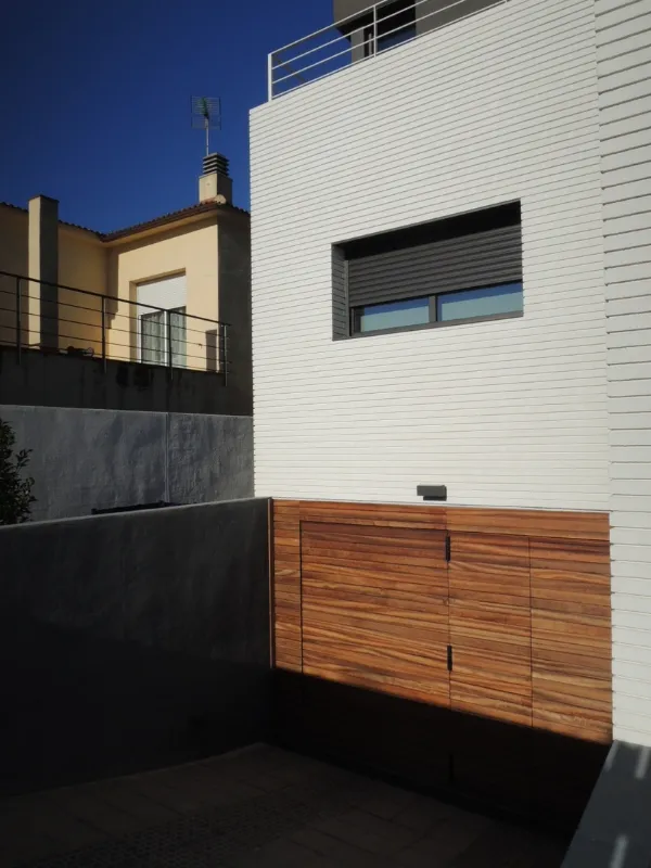 Habitatge unifamiliar a Santa Perpètua Habitatge unifamiliar a Santa Perpètua, estudi Prat & Simó