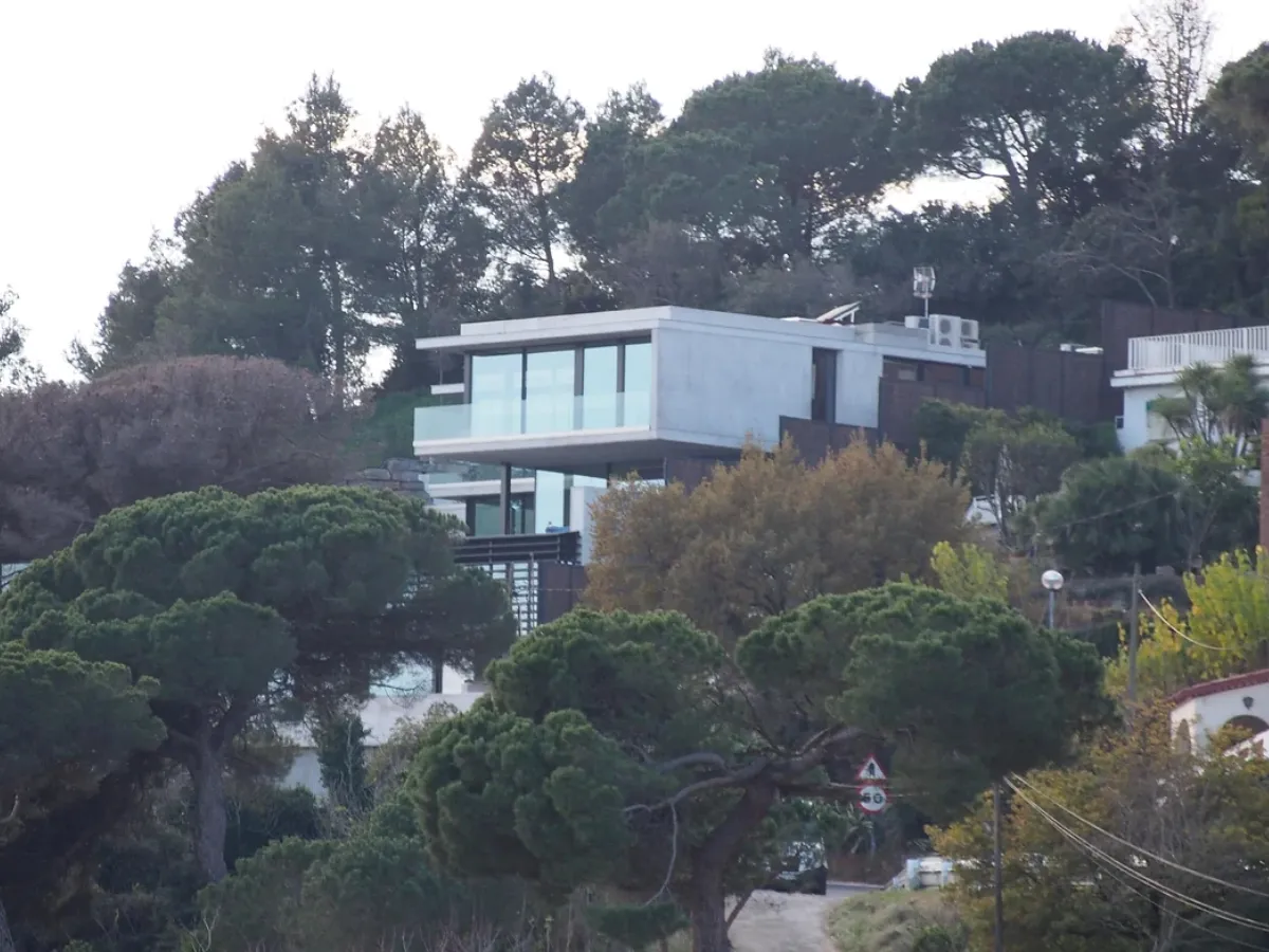 Habitatge unifamiliar a Vallvidrera Habitatge unifamiliar a Vallvidrera, estudi Prat & Simó