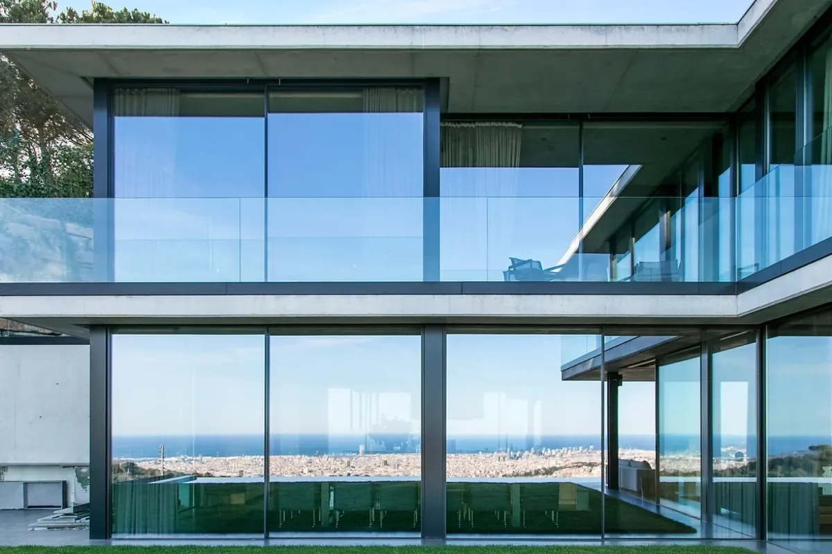 Habitatge unifamiliar a Vallvidrera Habitatge unifamiliar a Vallvidrera, estudi Prat & Simó