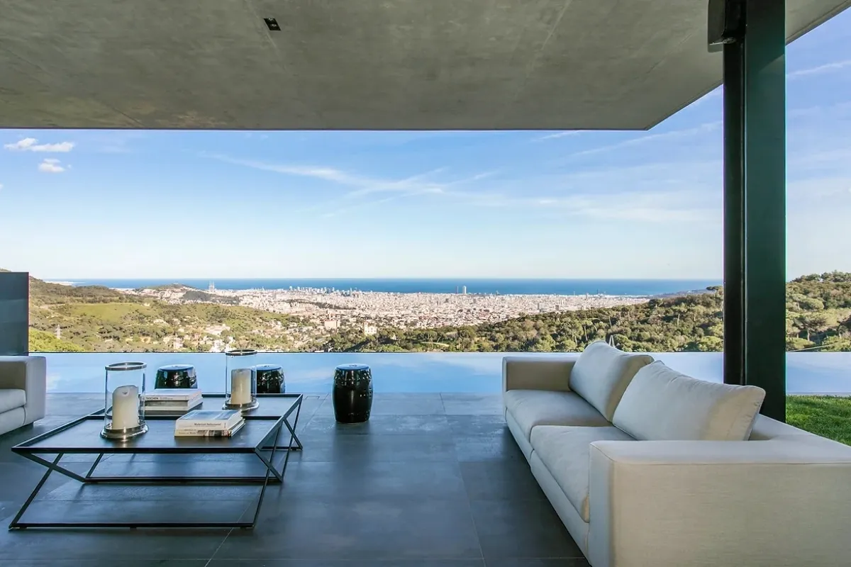 Habitatge unifamiliar a Vallvidrera Habitatge unifamiliar a Vallvidrera, estudi Prat & Simó