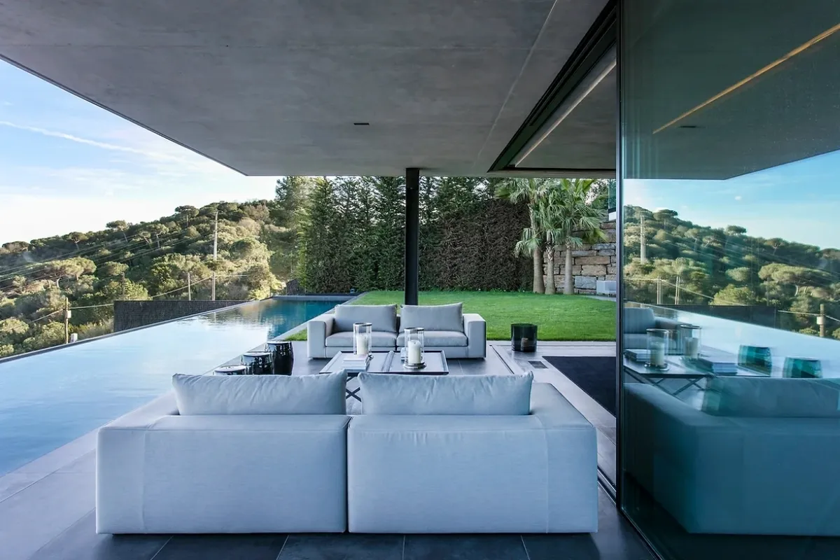 Habitatge unifamiliar a Vallvidrera Habitatge unifamiliar a Vallvidrera, estudi Prat & Simó