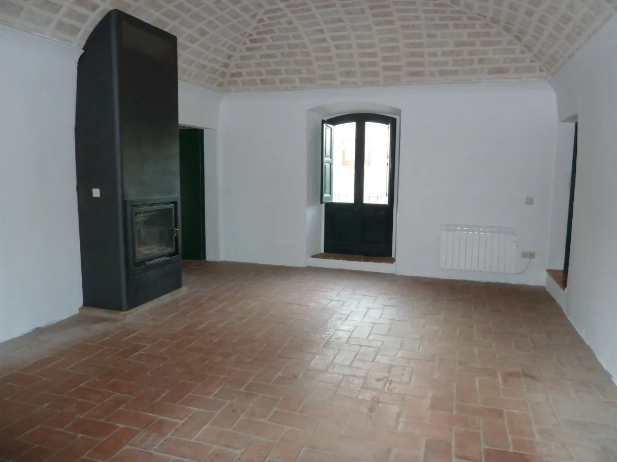 Reforma habitatge Garrigàs Reforma habitatge Garrigàs, estudi Prat & Simó