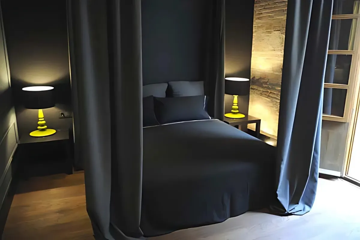 Reforma habitatge Princesa 1 Reforma habitatge Princesa, estudi Prat & Simó