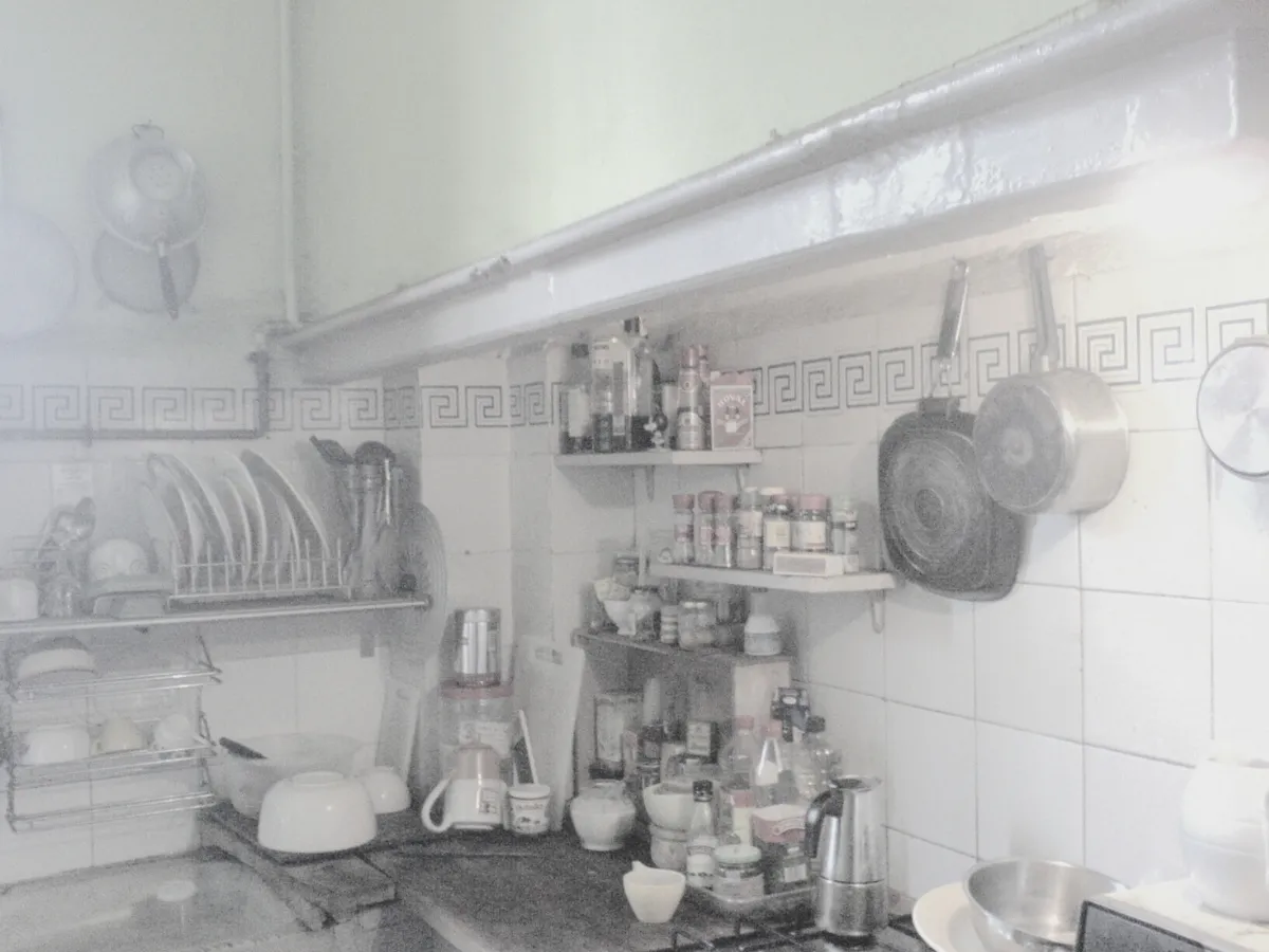 Reforma habitatge Princesa estat inicial Reforma habitatge Princesa, estudi Prat & Simó