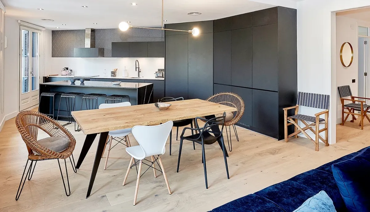 Reforma habitatge Roger de Llúria Reforma habitatge Roger de Llúria, estudi Prat & Simó