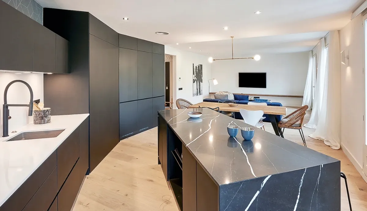 Reforma habitatge Roger de Llúria Reforma habitatge Roger de Llúria, estudi Prat & Simó